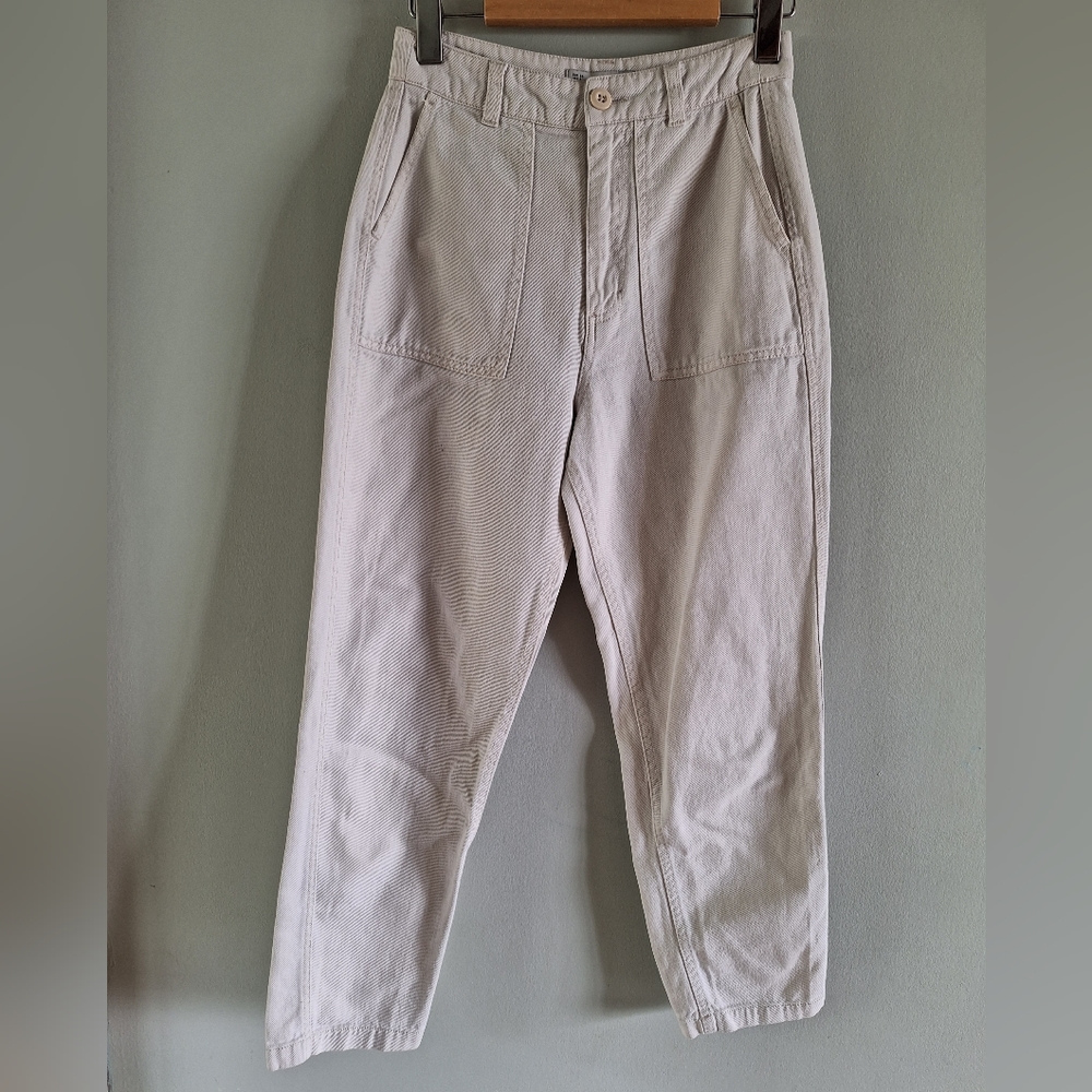 Pull&Bear Cream Colored Crop - 2